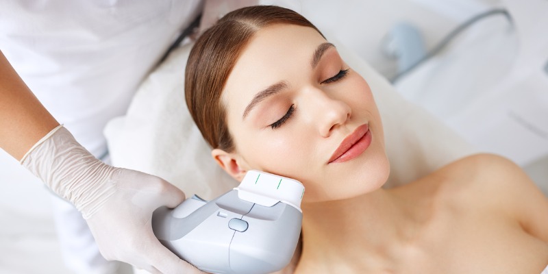 How Fat Freezing and HIFU Work Together? 4 book a personalised consultation of Fat Freezing and HIFU Together Suffolk
