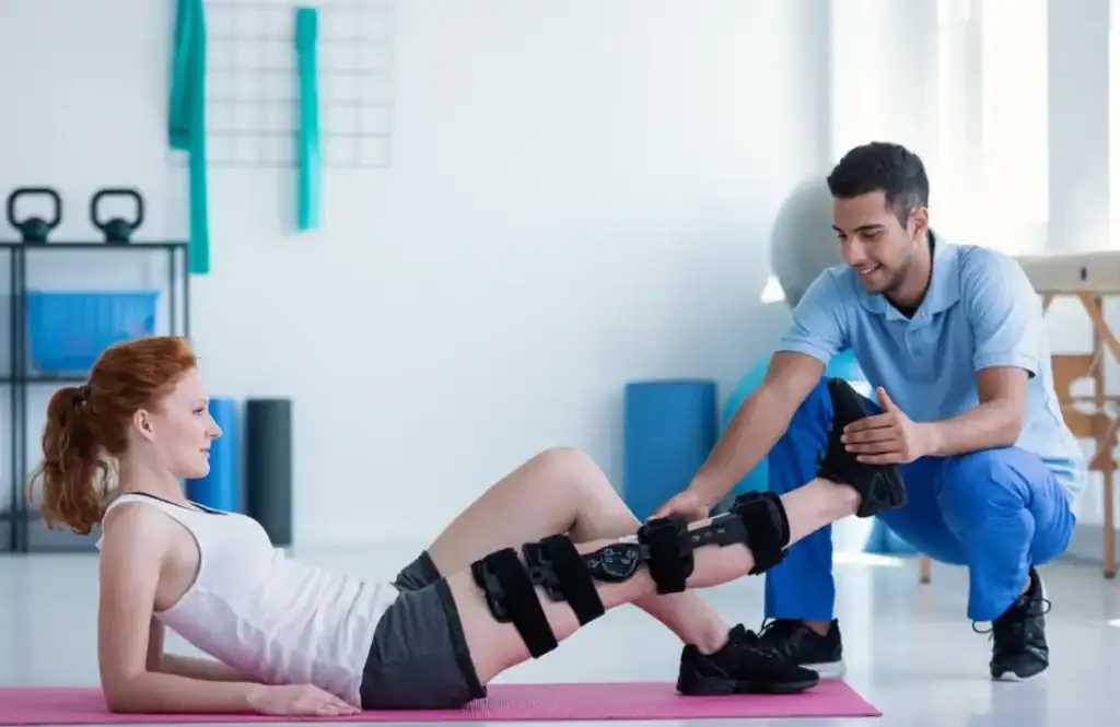 Debunking Meal Timing Myths: The Truth About Muscle Recovery 1 Woman having treatment to help muscle recovery Suffolk after an injury